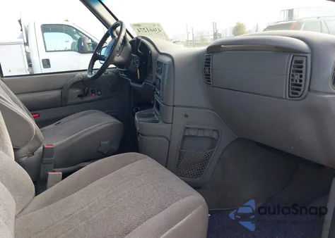 2005 Chevrolet Astro from USA, damaged, VIN 1GNEL19X35B126021